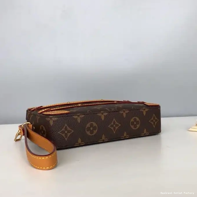 Affordable LV Bags 19B570239 0219