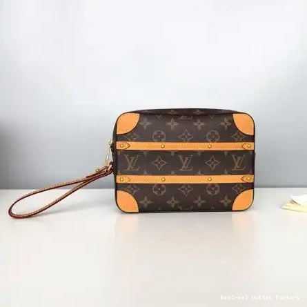 Affordable LV Bags 19B570239 0219