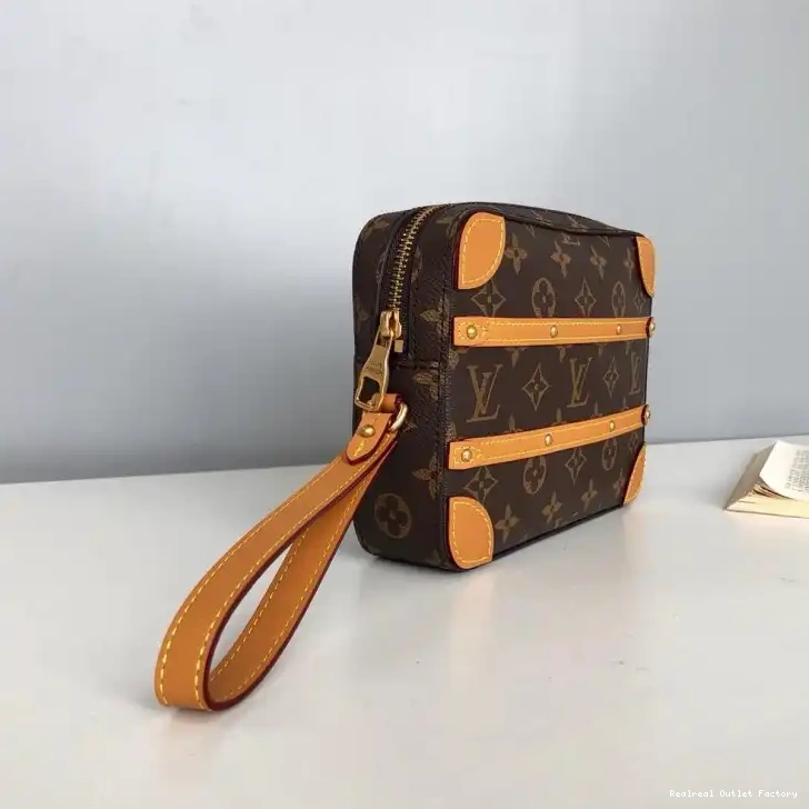 Affordable LV Bags 19B570239 0219