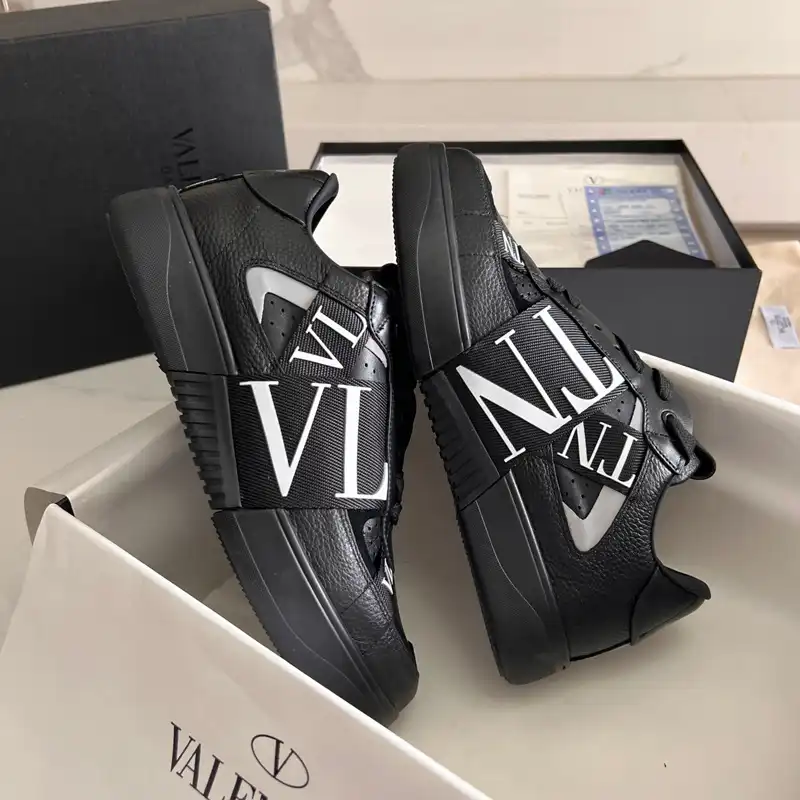 Affordable Valentino Shoes 2403PZ0046 0201