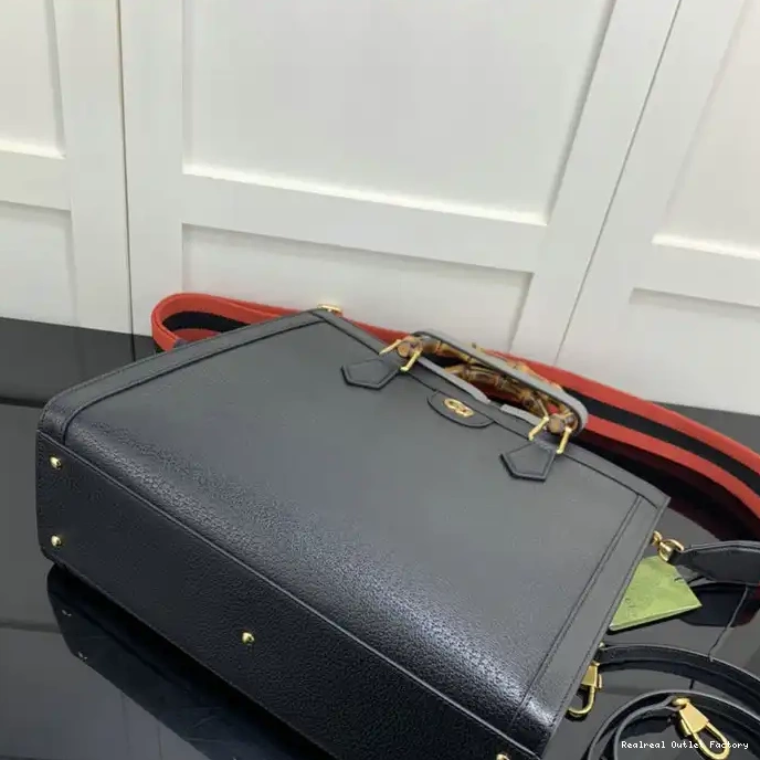 Cheap 2205YA0016 Bag Gucci 0211