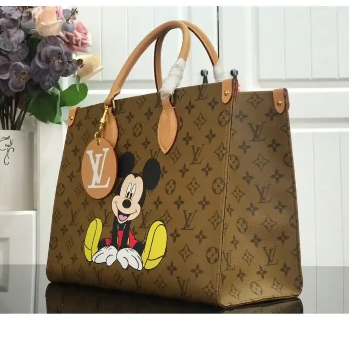 Affordable LV Bags 205FY0142 0212