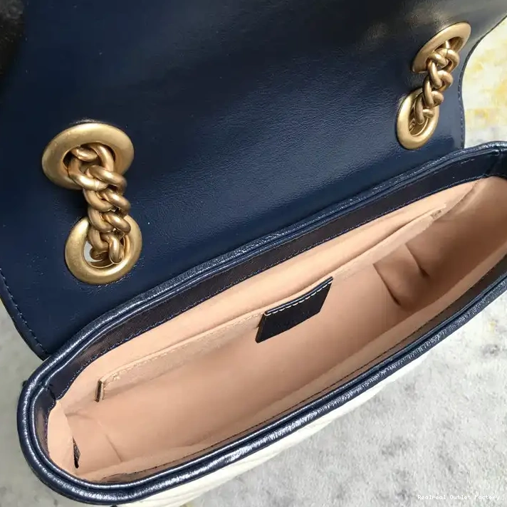 Affordable Gucci Bag 2201DJ0026 0221